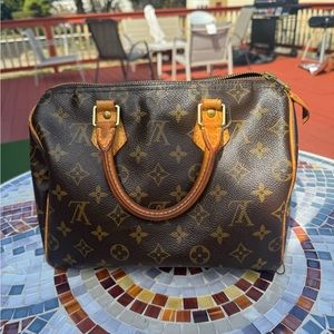 LOUIS VUITTON SPEEDY 25